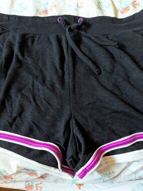 FILA Sport Women's SZ L Shorts